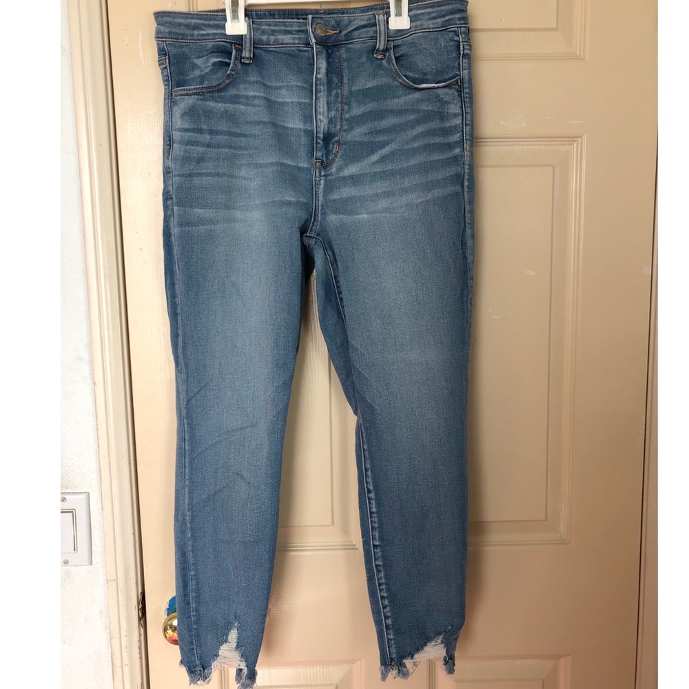 Cropped high waisted jeans